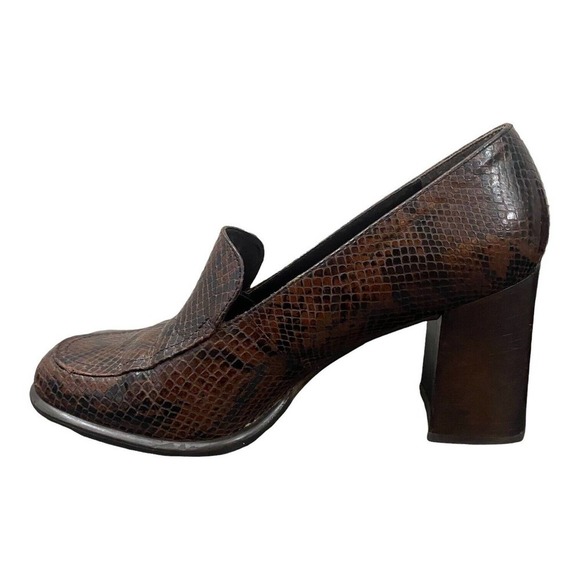 Nine West Brown Snake Print Loafers Block Heel Chunky Y2K 90's 8.5M Slip On - Picture 3 of 9